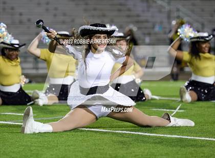 Thumbnail 1 in Crandall @ Poteet photogallery.
