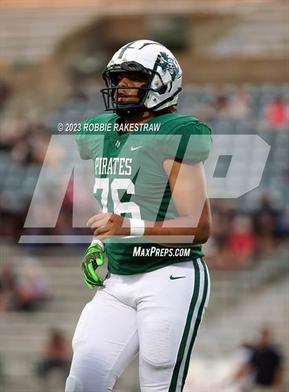 Thumbnail 1 in Crandall @ Poteet photogallery.