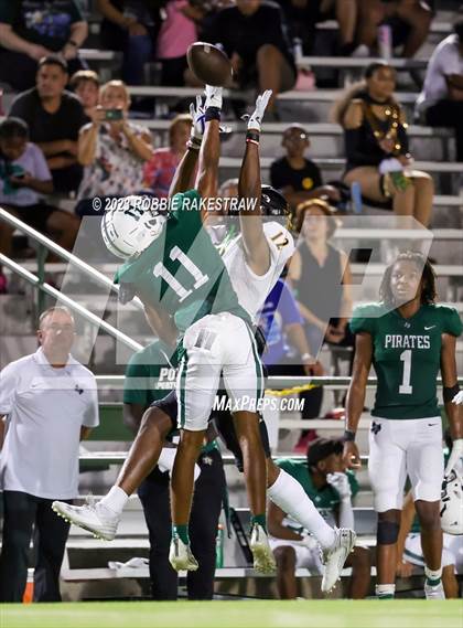 Thumbnail 1 in Crandall @ Poteet photogallery.