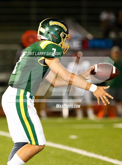 Thumbnail 1 in Oxnard @ Canyon photogallery.