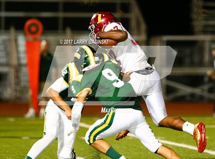 Thumbnail 1 in Oxnard @ Canyon photogallery.