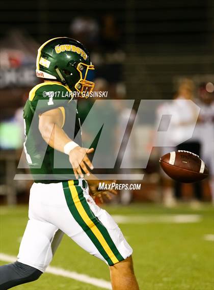 Thumbnail 2 in Oxnard @ Canyon photogallery.