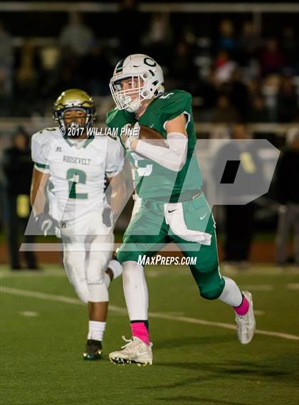 Thumbnail 3 in Roosevelt vs. Cornwall Central  (Section 9 Class A Semifinal) photogallery.