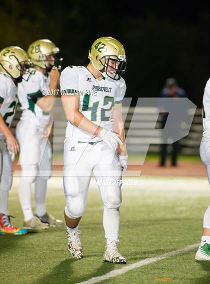 Thumbnail 3 in Roosevelt vs. Cornwall Central  (Section 9 Class A Semifinal) photogallery.