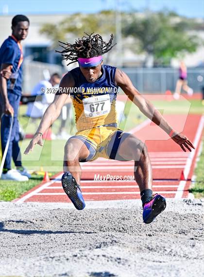 Thumbnail 2 in Guy Thomas Memorial (Long Jump) photogallery.
