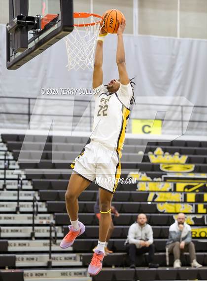 Thumbnail 2 in JV: Northridge @ Roy photogallery.
