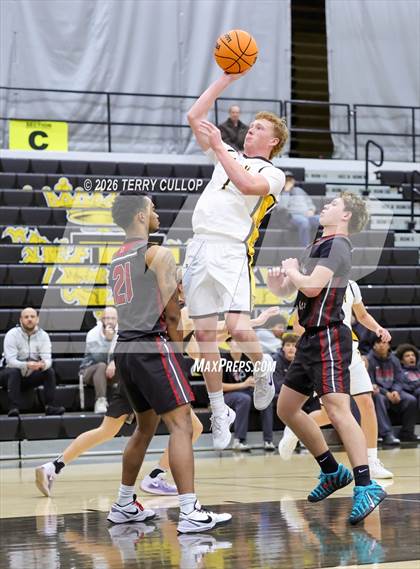 Thumbnail 3 in JV: Northridge @ Roy photogallery.