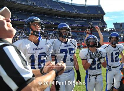 Thumbnail 2 in Pine Creek vs. Longmont (CHSAA 4A Final) photogallery.