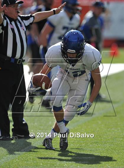 Thumbnail 2 in Pine Creek vs. Longmont (CHSAA 4A Final) photogallery.
