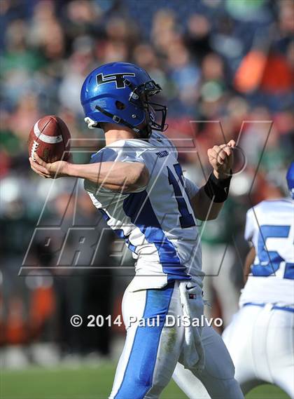 Thumbnail 3 in Pine Creek vs. Longmont (CHSAA 4A Final) photogallery.