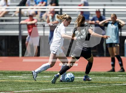 Thumbnail 2 in Madison vs. Kellam (VHSL 6A Semifinal) photogallery.