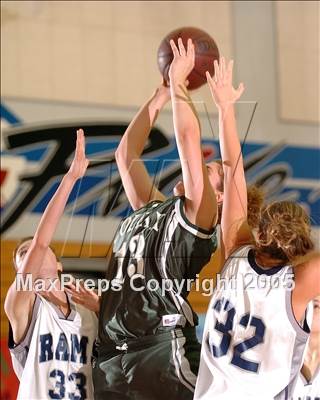 Thumbnail 1 in Colfax vs. Casa Roble (Bulldog Classic) photogallery.
