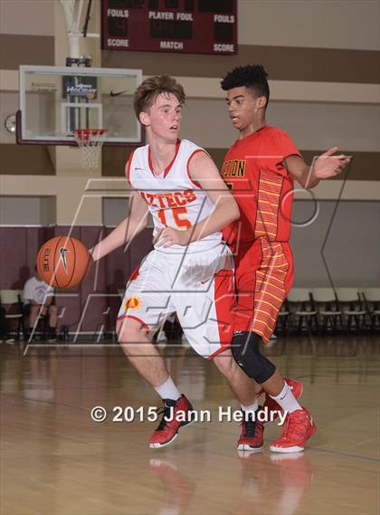 Thumbnail 2 in Mission Viejo vs Palm Desert (MaxPreps Holiday Classic) photogallery.