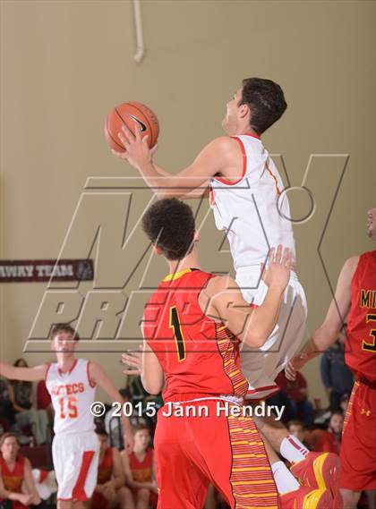 Thumbnail 3 in Mission Viejo vs Palm Desert (MaxPreps Holiday Classic) photogallery.