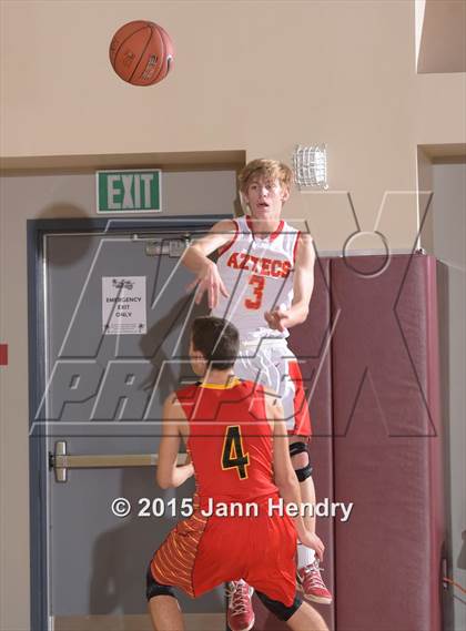 Thumbnail 3 in Mission Viejo vs Palm Desert (MaxPreps Holiday Classic) photogallery.
