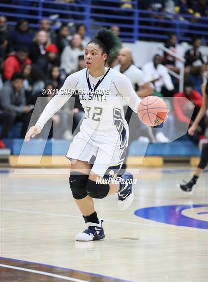 Thumbnail 1 in Southeast Guilford vs. E.E. Smith (NCHSAA 3A Regional Playoff) photogallery.