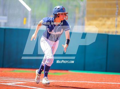 Thumbnail 2 in Chatsworth vs USC Hybrid photogallery.