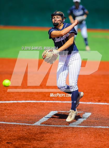 Thumbnail 2 in Chatsworth vs USC Hybrid photogallery.