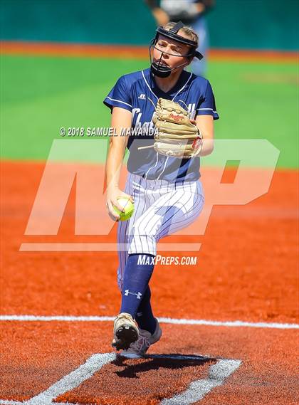 Thumbnail 2 in Chatsworth vs USC Hybrid photogallery.