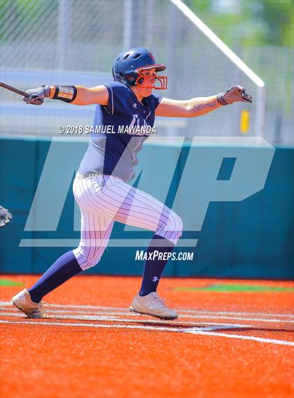 Thumbnail 2 in Chatsworth vs USC Hybrid photogallery.