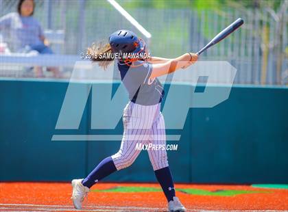 Thumbnail 2 in Chatsworth vs USC Hybrid photogallery.