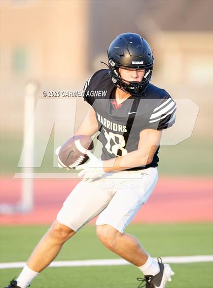 Thumbnail 2 in JV: Jordan vs Mayde Creek (A teams) photogallery.