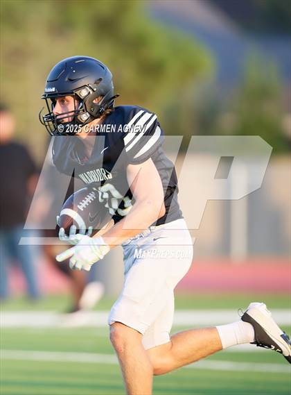 Thumbnail 3 in JV: Jordan vs Mayde Creek (A teams) photogallery.