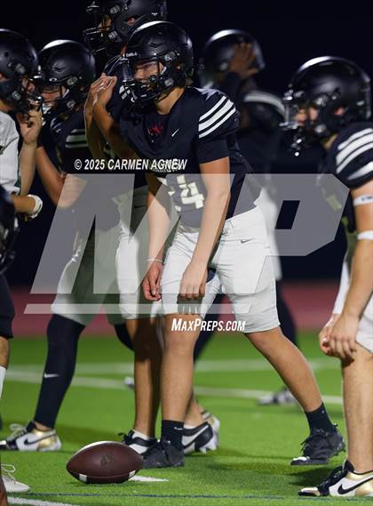 Thumbnail 2 in JV: Jordan vs Mayde Creek (A teams) photogallery.