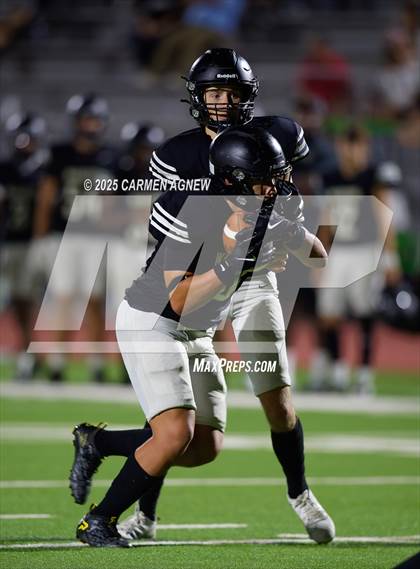 Thumbnail 3 in JV: Jordan vs Mayde Creek (A teams) photogallery.