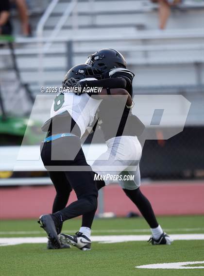 Thumbnail 2 in JV: Jordan vs Mayde Creek (A teams) photogallery.
