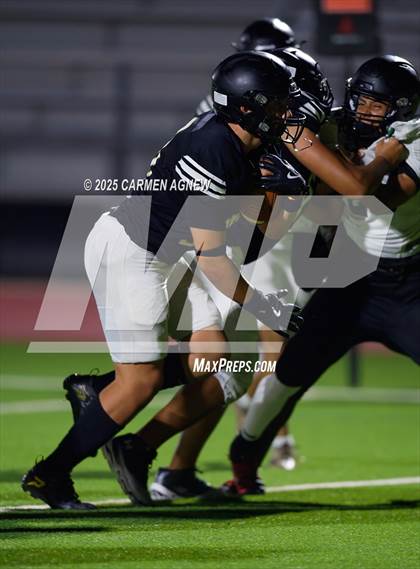 Thumbnail 2 in JV: Jordan vs Mayde Creek (A teams) photogallery.