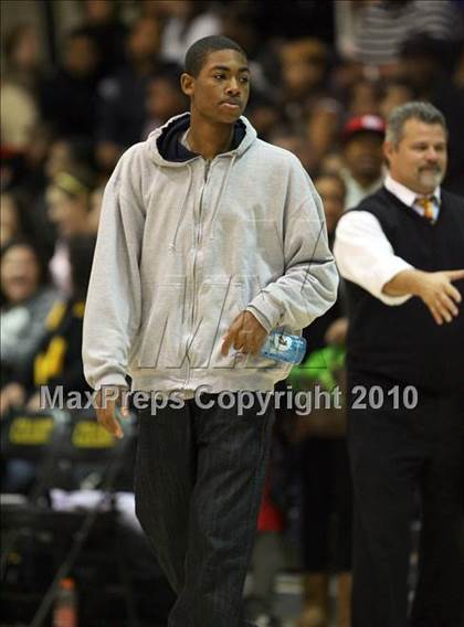 Thumbnail 2 in El Cerrito vs. Bishop O'Dowd (CIF NCS D3 Playoffs) photogallery.