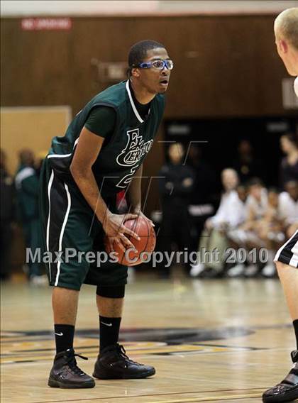 Thumbnail 1 in El Cerrito vs. Bishop O'Dowd (CIF NCS D3 Playoffs) photogallery.