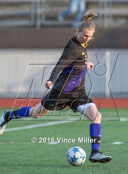 Thumbnail 3 in Bonney Lake @ Sumner photogallery.
