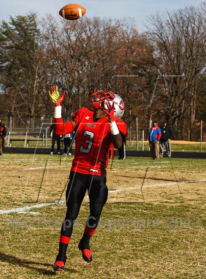 Thumbnail 1 in DuVal vs Suitland (MPSSAA 4A South Region Final) photogallery.
