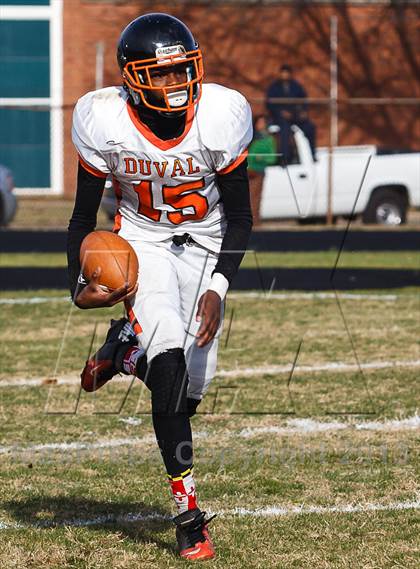 Thumbnail 1 in DuVal vs Suitland (MPSSAA 4A South Region Final) photogallery.