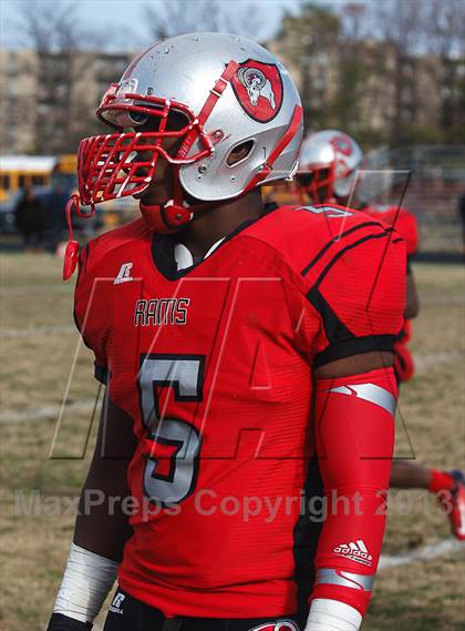 Thumbnail 3 in DuVal vs Suitland (MPSSAA 4A South Region Final) photogallery.