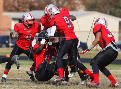 Thumbnail 1 in DuVal vs Suitland (MPSSAA 4A South Region Final) photogallery.