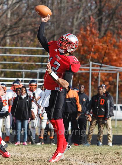Thumbnail 1 in DuVal vs Suitland (MPSSAA 4A South Region Final) photogallery.