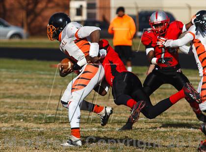 Thumbnail 1 in DuVal vs Suitland (MPSSAA 4A South Region Final) photogallery.