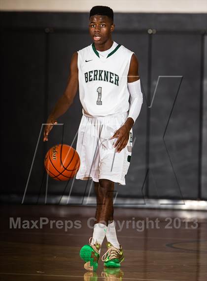 Thumbnail 2 in DeSoto vs. Berkner (McDonald's Texas Invitational) photogallery.