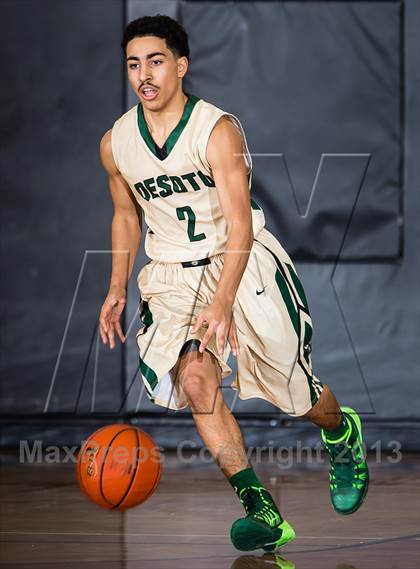Thumbnail 2 in DeSoto vs. Berkner (McDonald's Texas Invitational) photogallery.