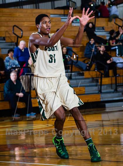 Thumbnail 1 in DeSoto vs. Berkner (McDonald's Texas Invitational) photogallery.