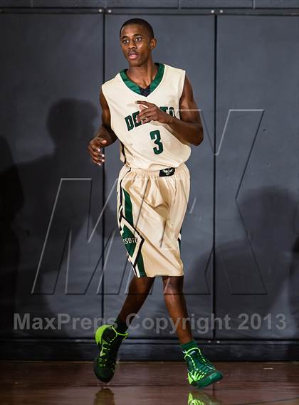 Thumbnail 1 in DeSoto vs. Berkner (McDonald's Texas Invitational) photogallery.