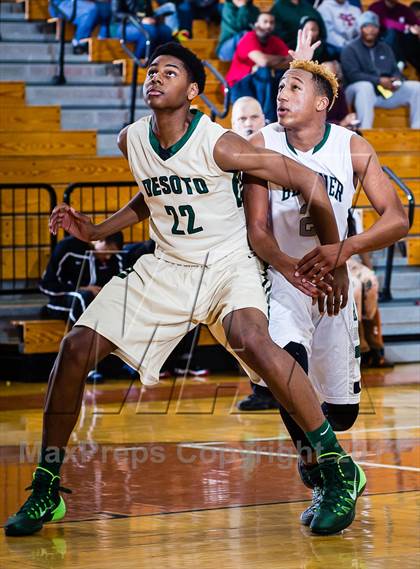 Thumbnail 3 in DeSoto vs. Berkner (McDonald's Texas Invitational) photogallery.