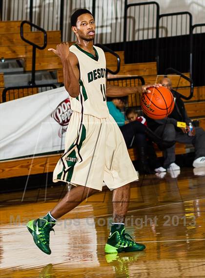 Thumbnail 2 in DeSoto vs. Berkner (McDonald's Texas Invitational) photogallery.