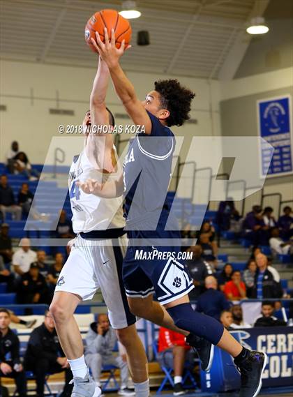 Thumbnail 3 in Rolling Hills Prep vs. Loyola (Rolling Hills Prep State Preview Classic) photogallery.