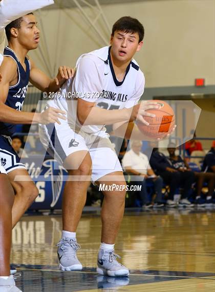 Thumbnail 3 in Rolling Hills Prep vs. Loyola (Rolling Hills Prep State Preview Classic) photogallery.