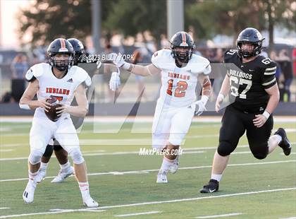Thumbnail 1 in Grand Saline vs Palmer photogallery.