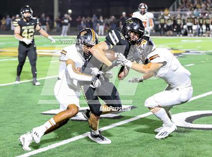 Thumbnail 2 in Grand Saline vs Palmer photogallery.
